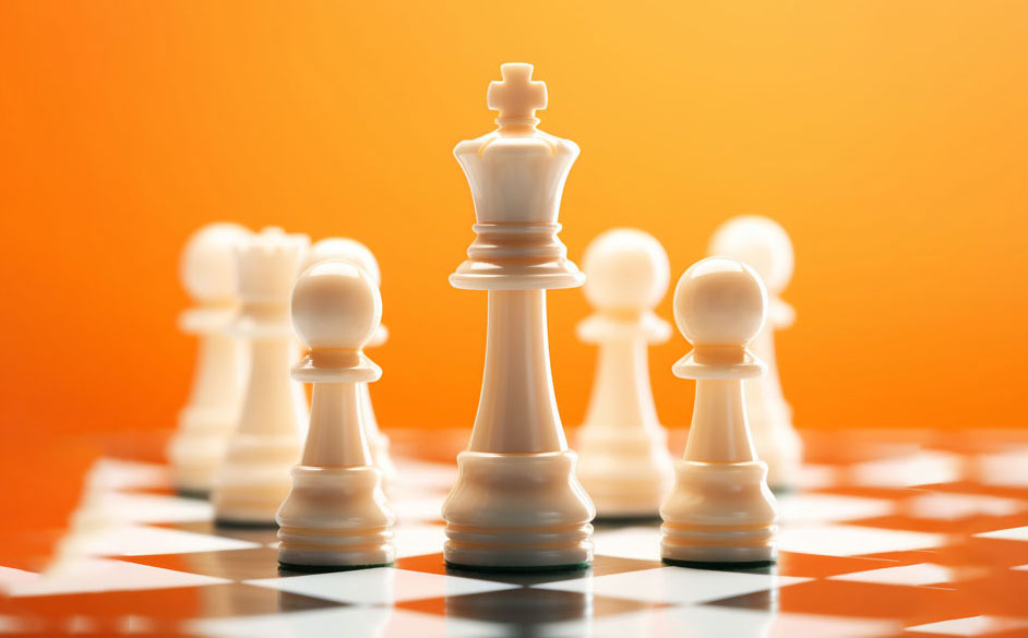 view-white-chess-pieces Leader